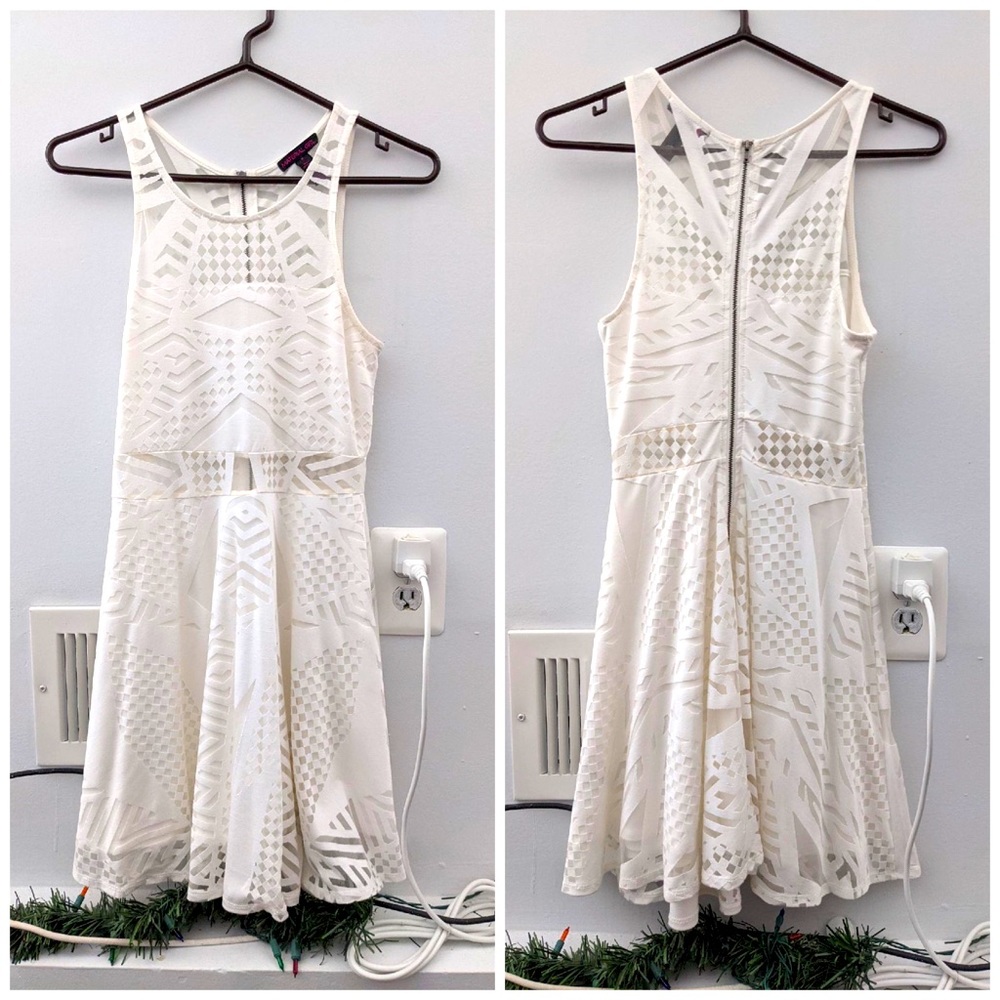Off-white patterned dress